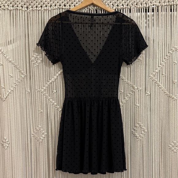 Motel Geni Mini Dress in Polka Black Flock - Picture 4 of 14